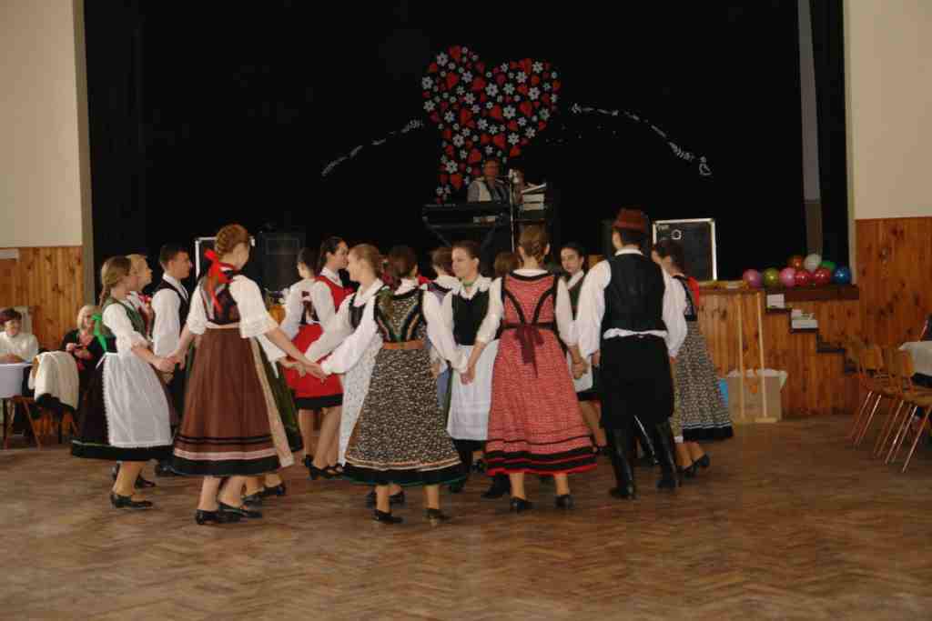 Fotogaléria 2016. január Farsang Nádas (8) 2016. január Farsang Nádas